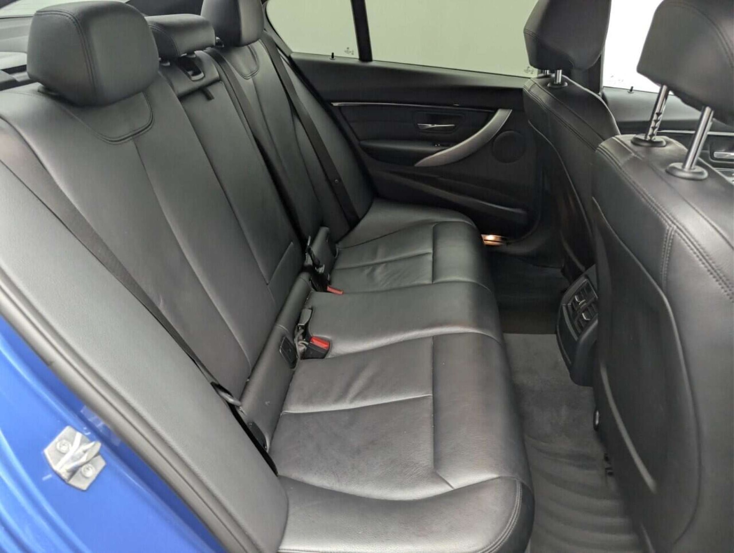 Used BMW 3 Series 2018 for sale - 77714289: Photo 21