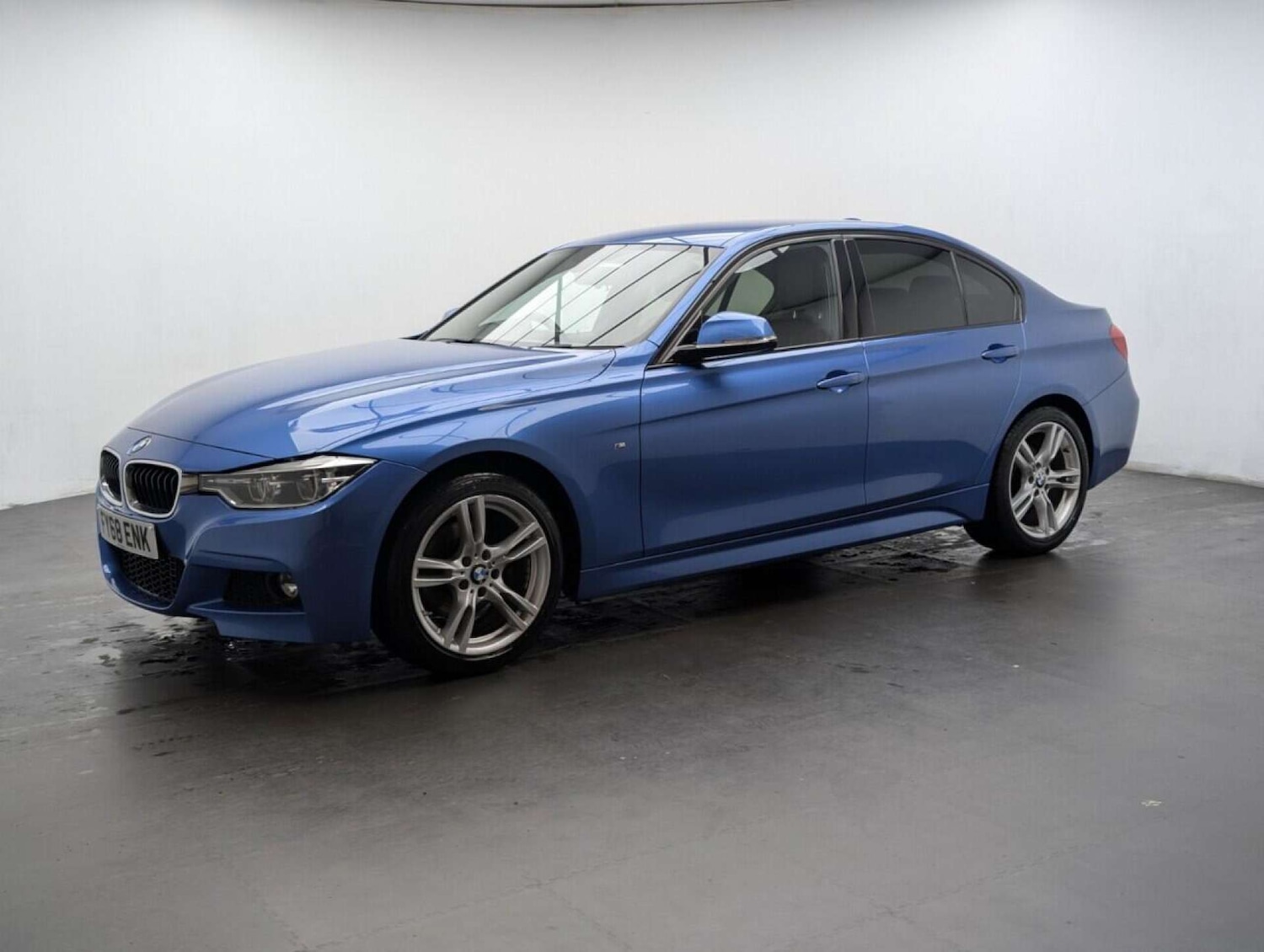 Used BMW 3 Series 2018 for sale - 77714289: Photo 4