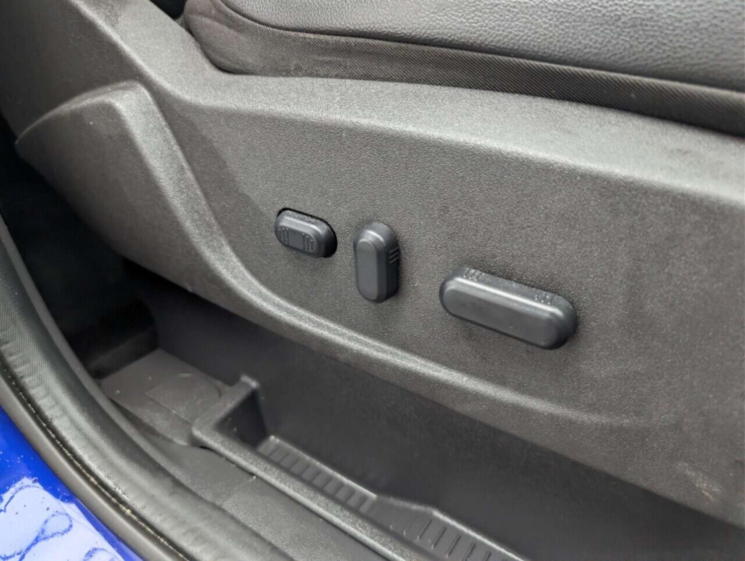 Used Ford Kuga 2015 for sale - 77713319: Photo 21