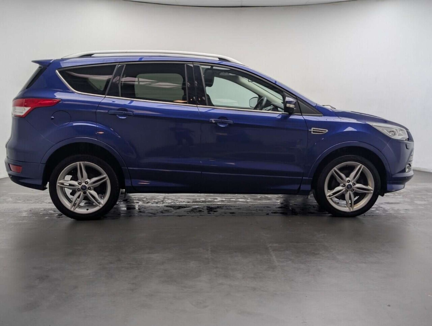 Used Ford Kuga 2015 for sale - 77713319: Photo 9