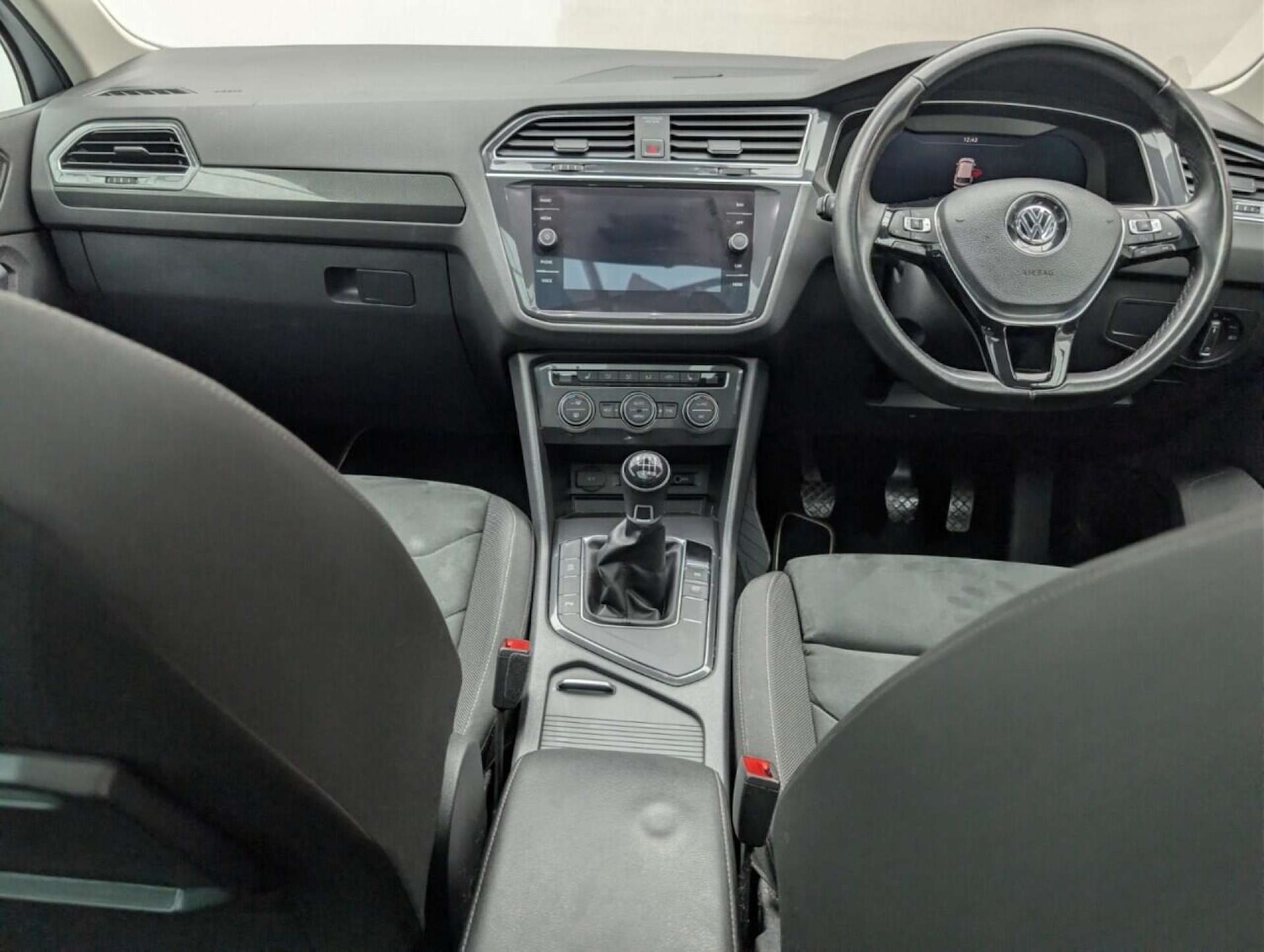 Used Volkswagen Tiguan 2018 for sale - 77714027: Photo 22