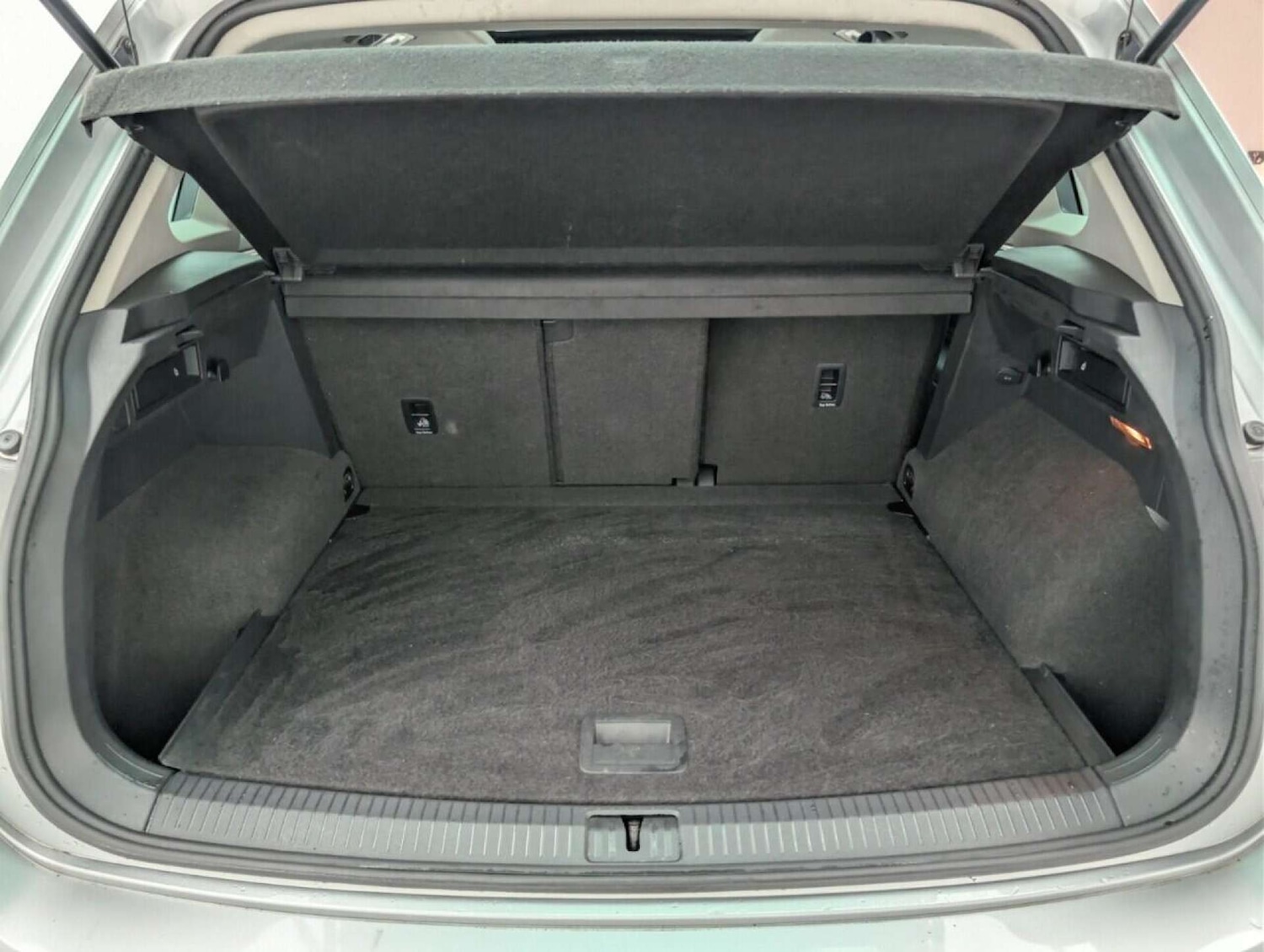 Used Volkswagen Tiguan 2018 for sale - 77714027: Photo 24