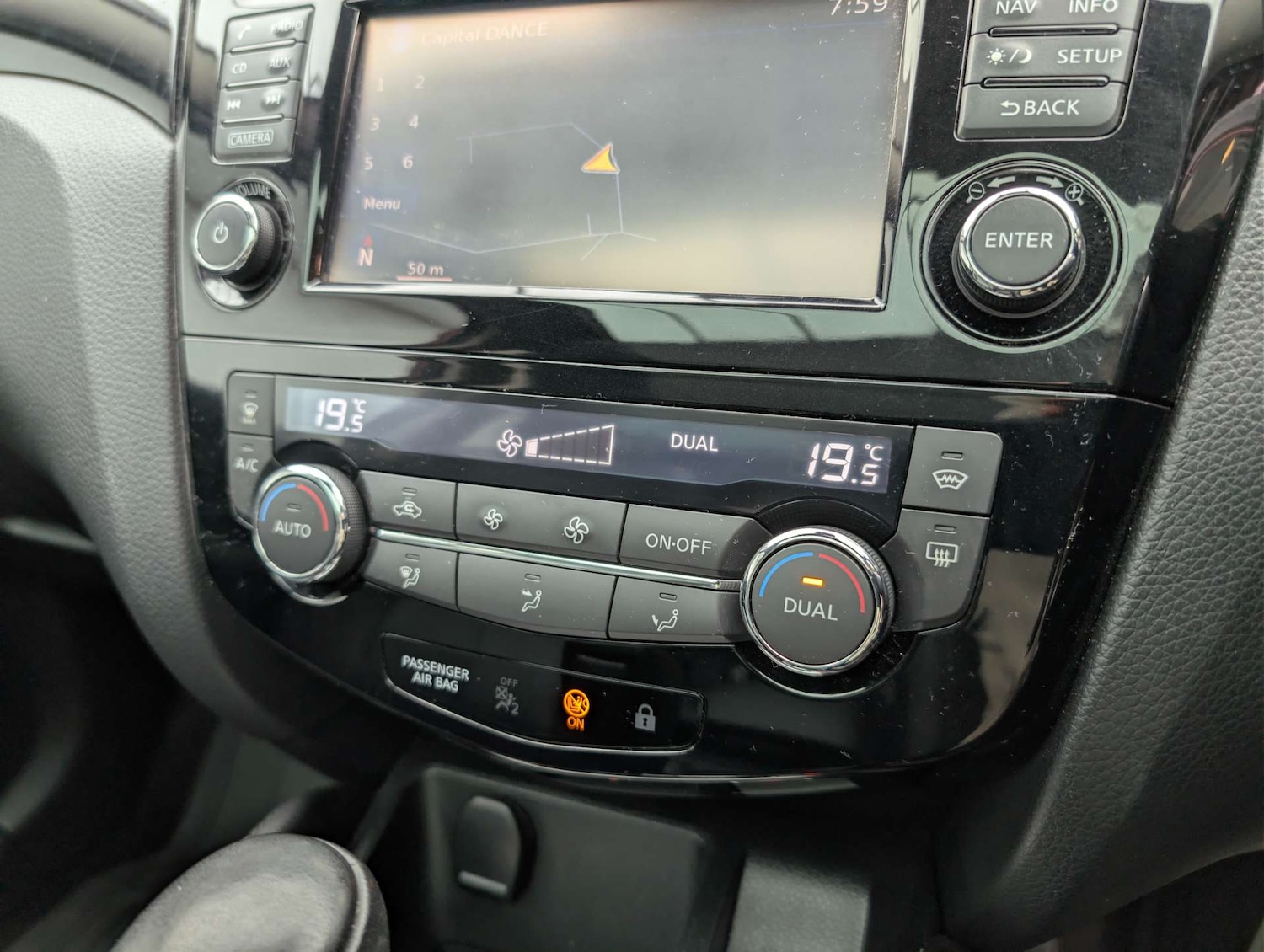 Used Nissan Qashqai 2016 for sale - 77789089: Photo 17