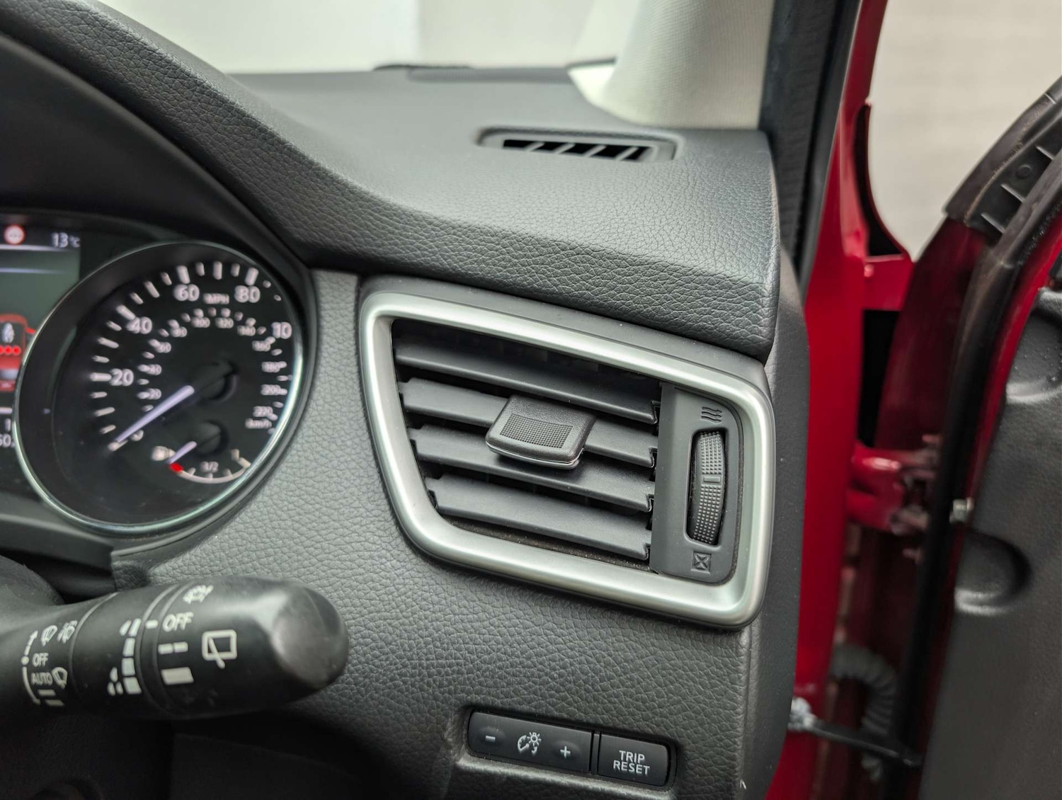 Used Nissan Qashqai 2016 for sale - 77789089: Photo 19