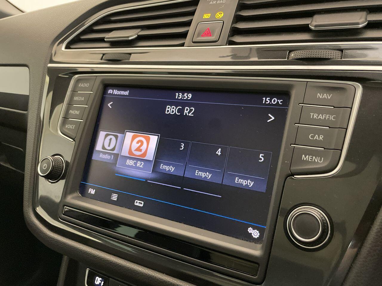 Used Volkswagen Tiguan 2017 for sale - 76499243: Photo 24