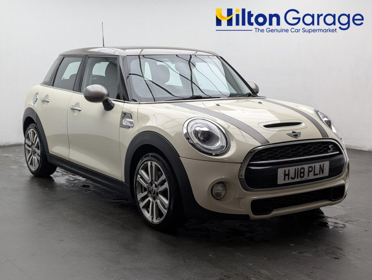 Used MINI Hatch 2018 for sale - 76780815: Photo 1