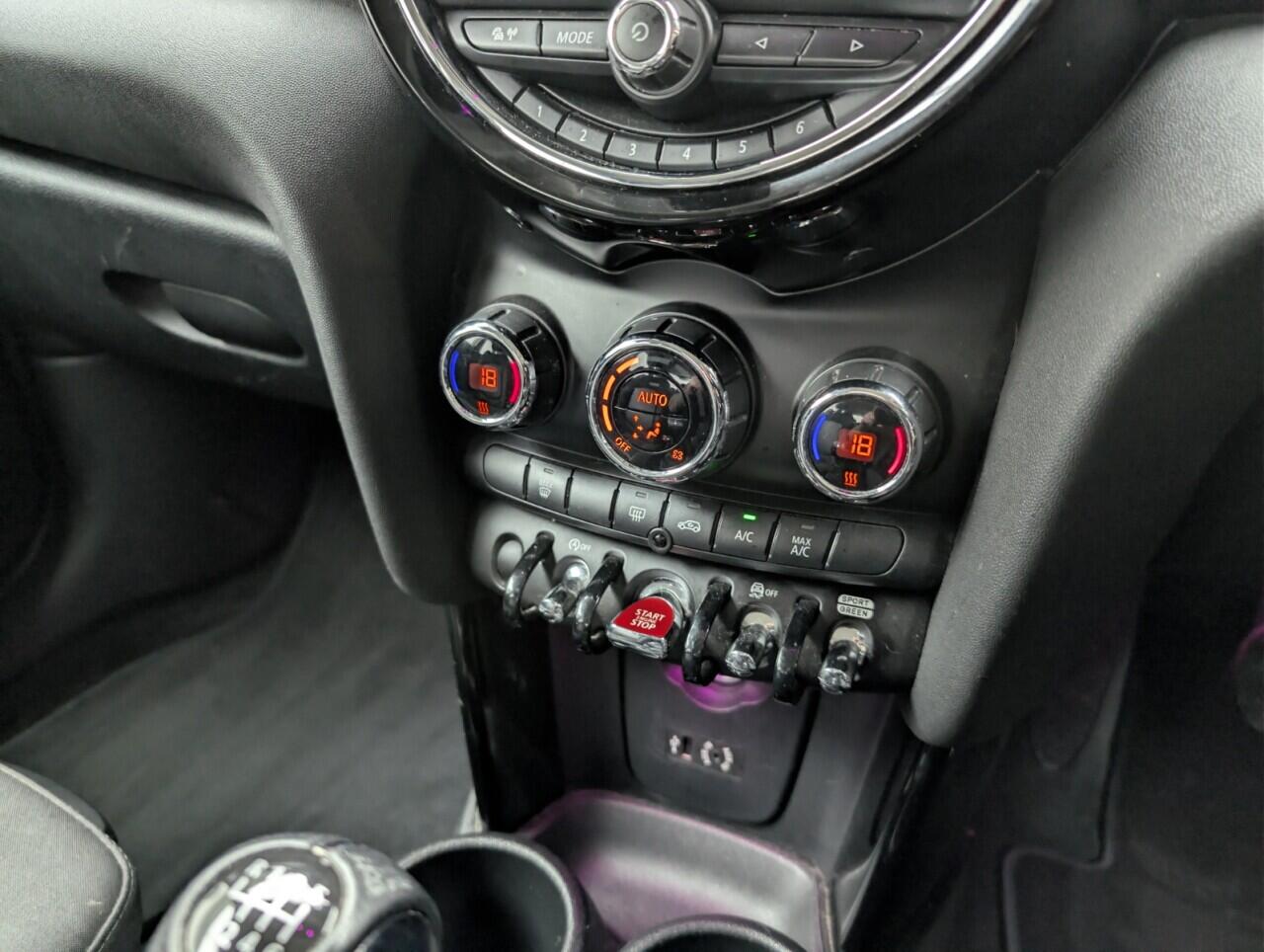 Used MINI Hatch 2018 for sale - 76780815: Photo 14