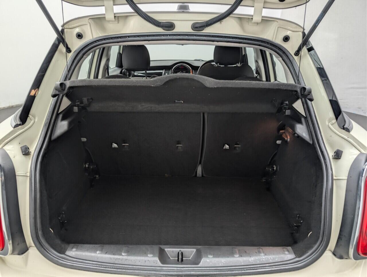 Used MINI Hatch 2018 for sale - 76780815: Photo 25