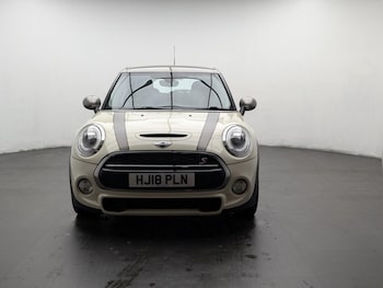 Used MINI Hatch 2018 for sale - 76780815: Photo