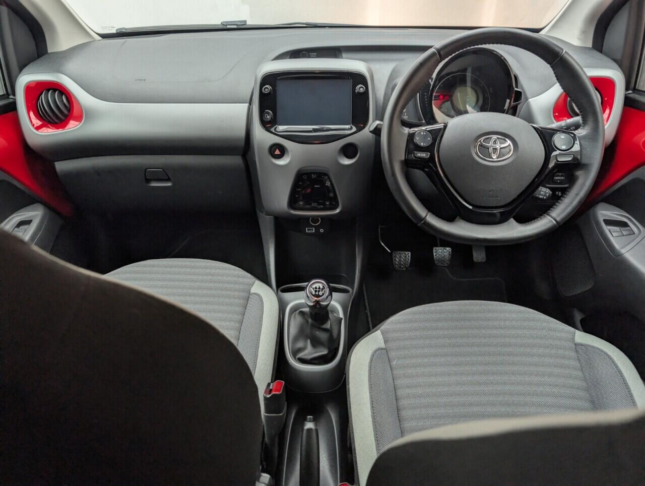 Used Toyota AYGO 2020 for sale - 76424585: Photo 24