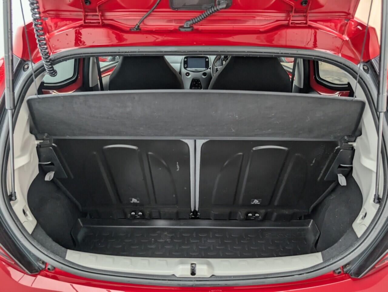 Used Toyota AYGO 2020 for sale - 76424585: Photo 26