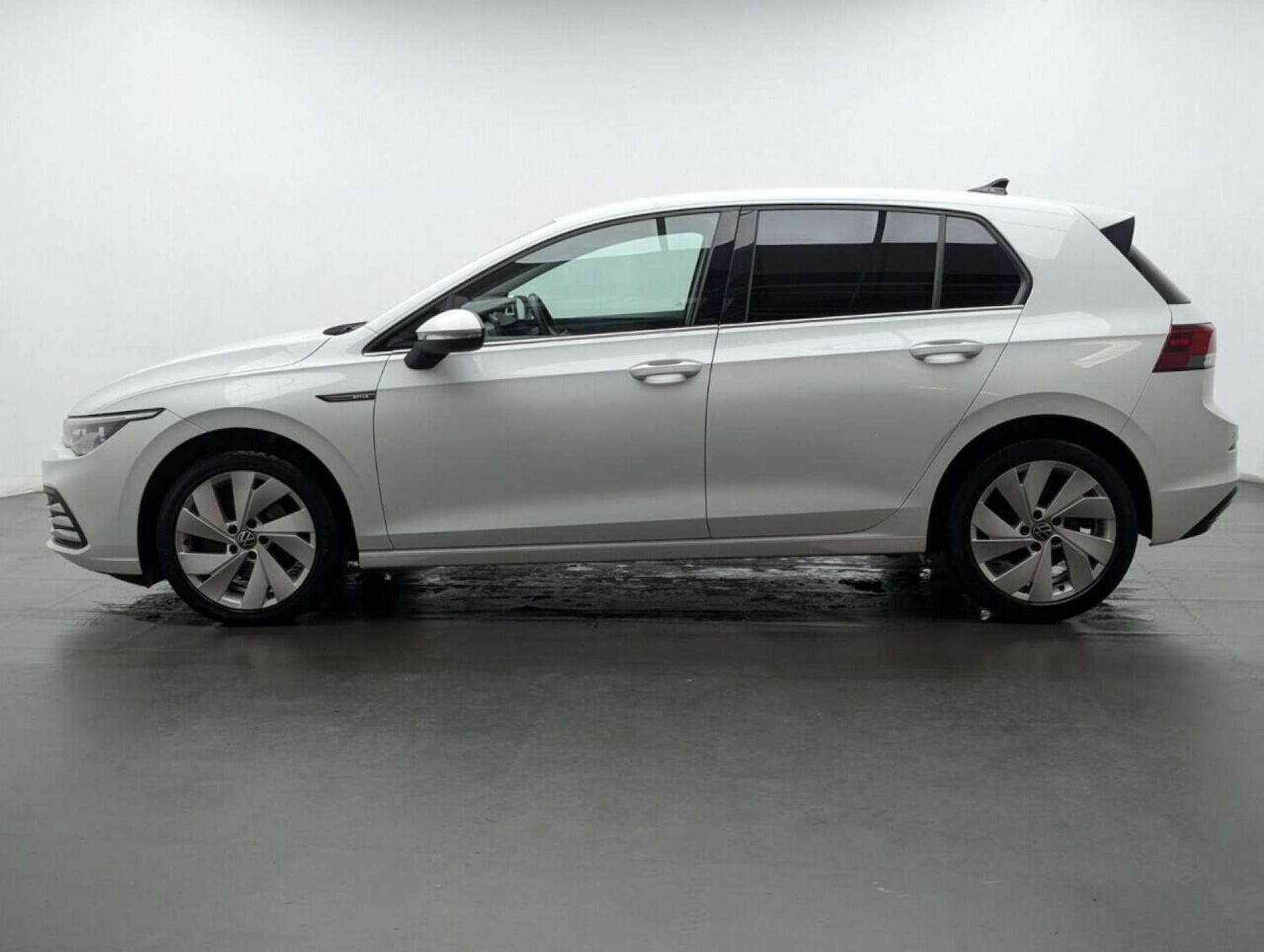 Used Volkswagen Golf 2021 for sale - 77766950: Photo 5