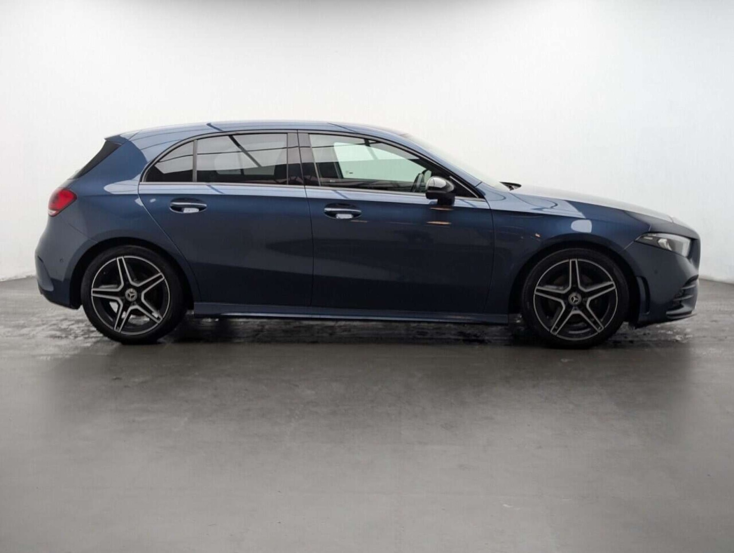 Used Mercedes-Benz A-Class 2022 for sale - 77836433: Photo 11