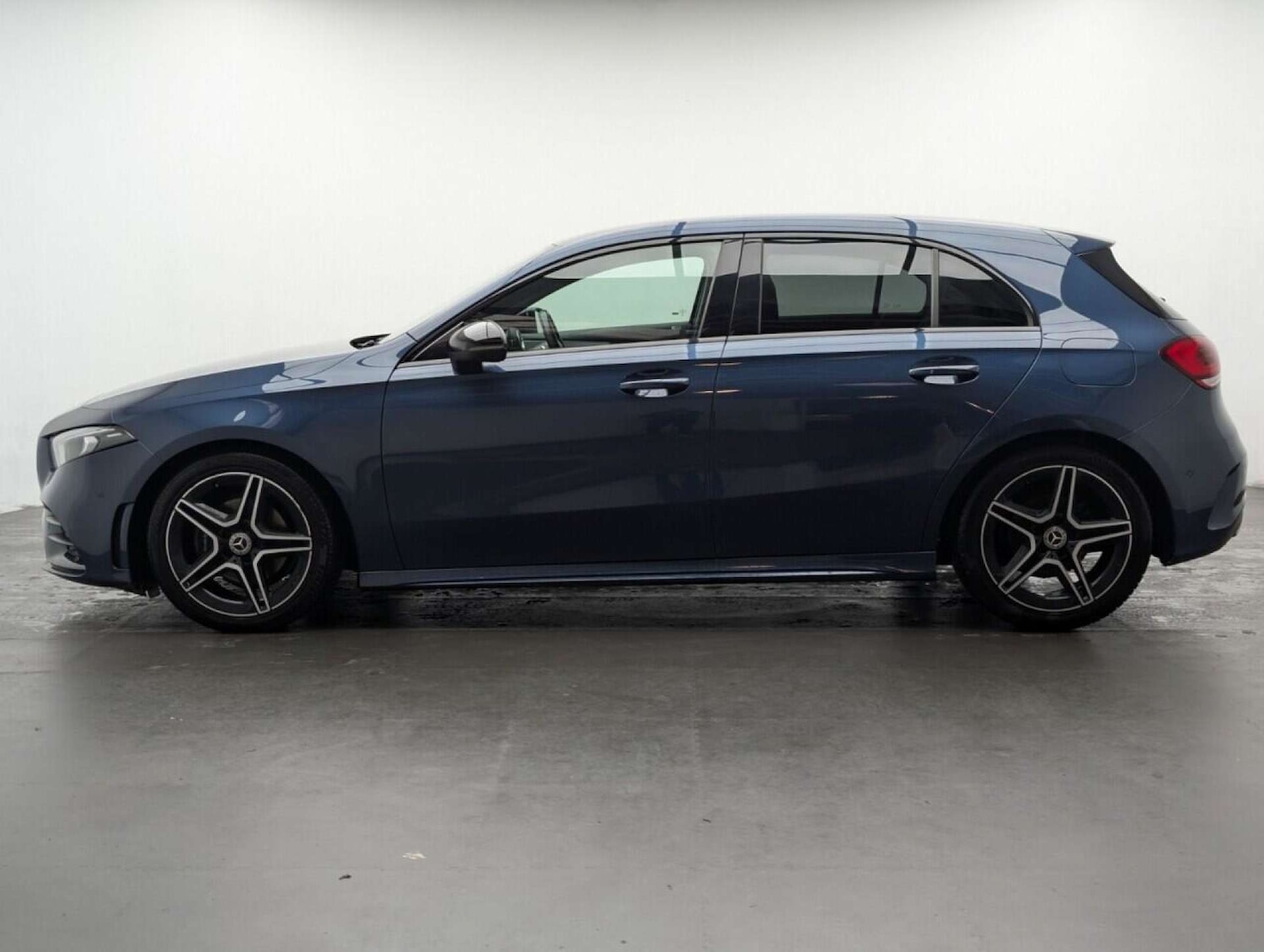 Used Mercedes-Benz A-Class 2022 for sale - 77836433: Photo 6