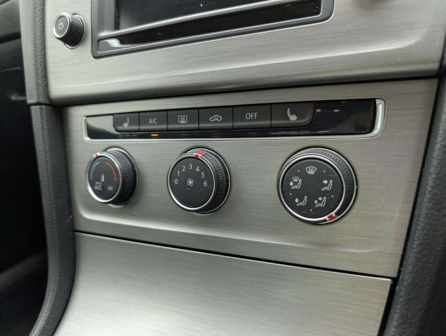 Used Volkswagen Golf 2016 for sale - 77714589: Photo 15