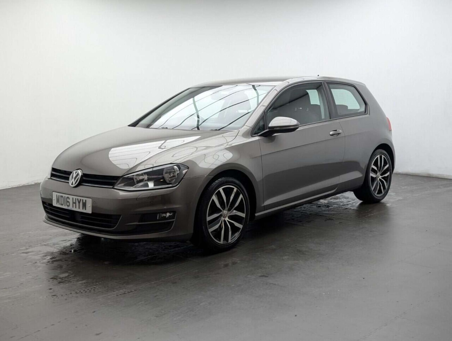 Used Volkswagen Golf 2016 for sale - 77714589: Photo 4