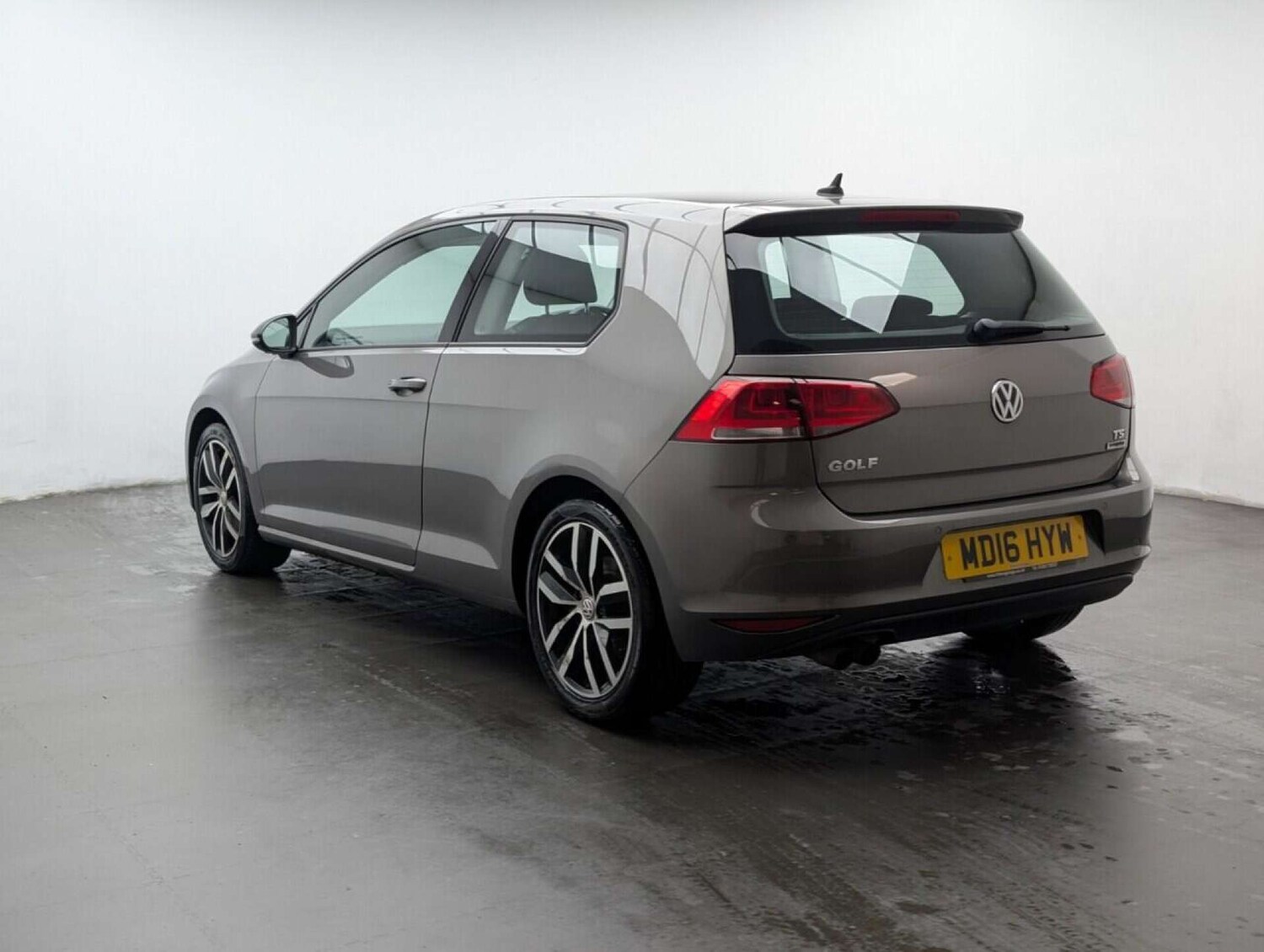 Used Volkswagen Golf 2016 for sale - 77714589: Photo 6