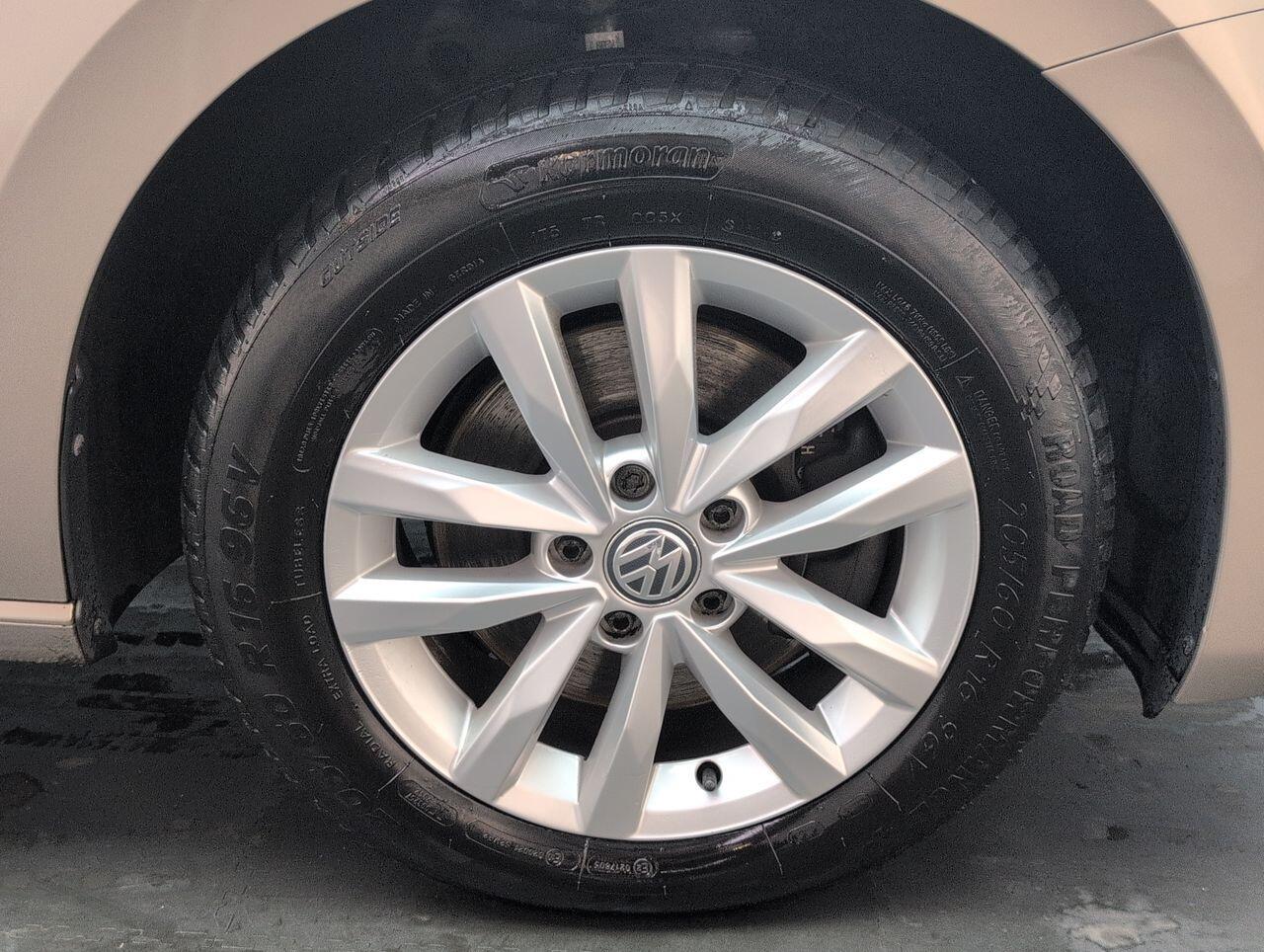 Used Volkswagen Touran 2019 for sale - 76423137: Photo 10