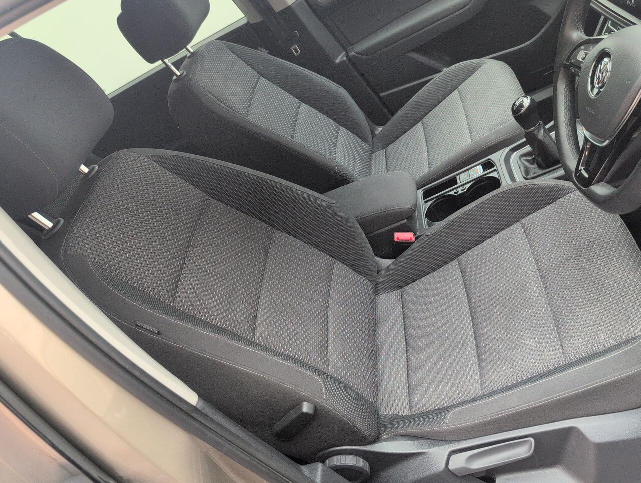 Used Volkswagen Touran 2019 for sale - 76423137: Photo 12