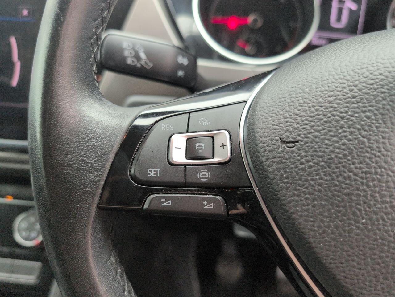 Used Volkswagen Touran 2019 for sale - 76423137: Photo 19