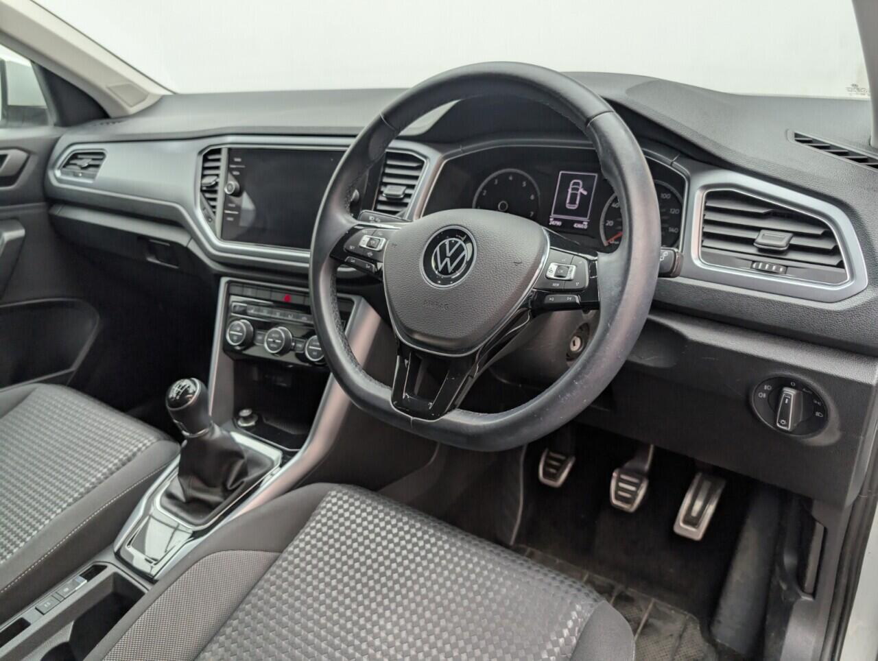 Used Volkswagen T-Roc 2021 for sale - 76424113: Photo 11