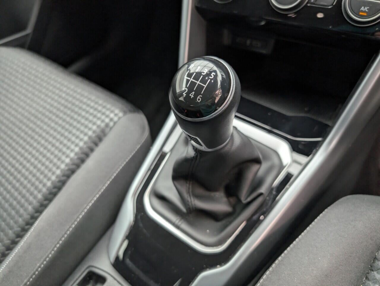 Used Volkswagen T-Roc 2021 for sale - 76424113: Photo 17