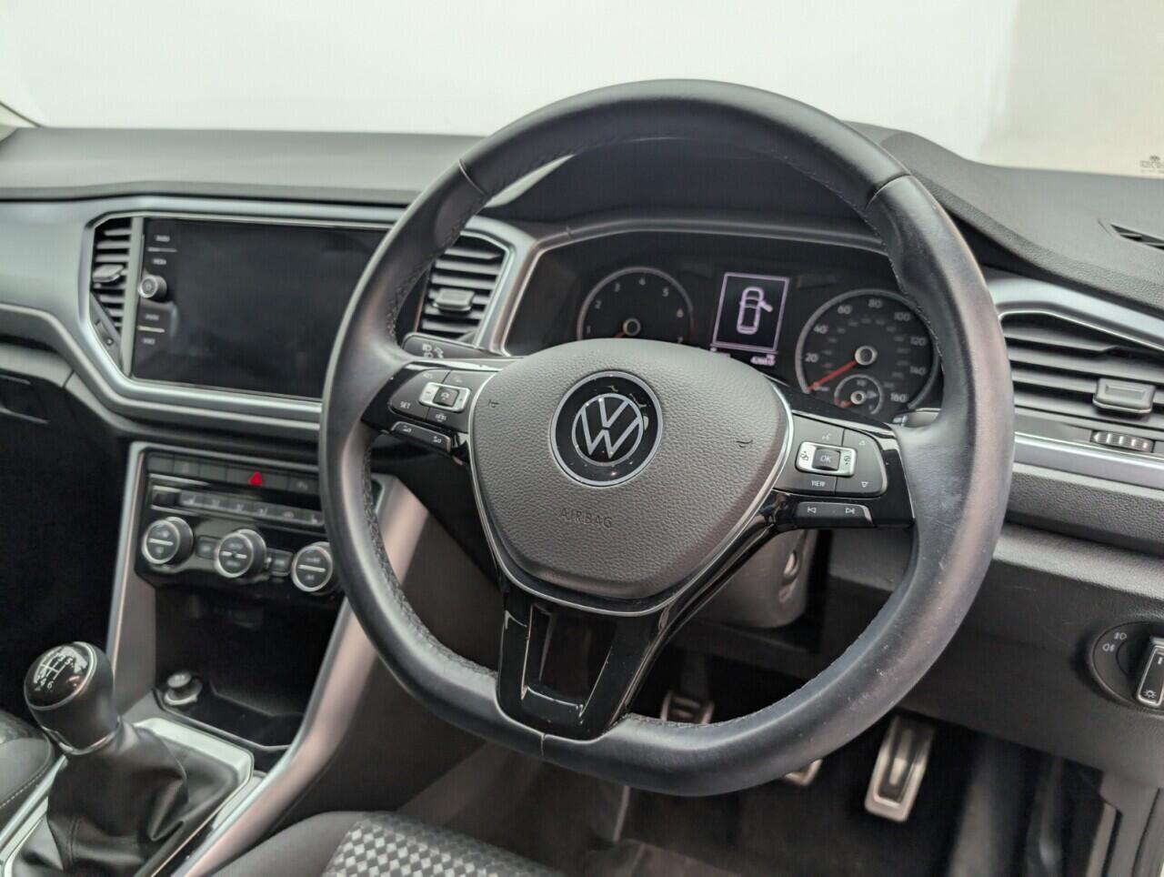 Used Volkswagen T-Roc 2021 for sale - 76424113: Photo 23