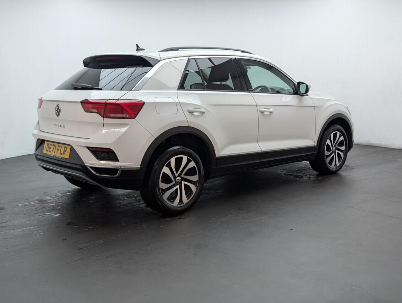 Used Volkswagen T-Roc 2021 for sale - 76424113: Photo 8