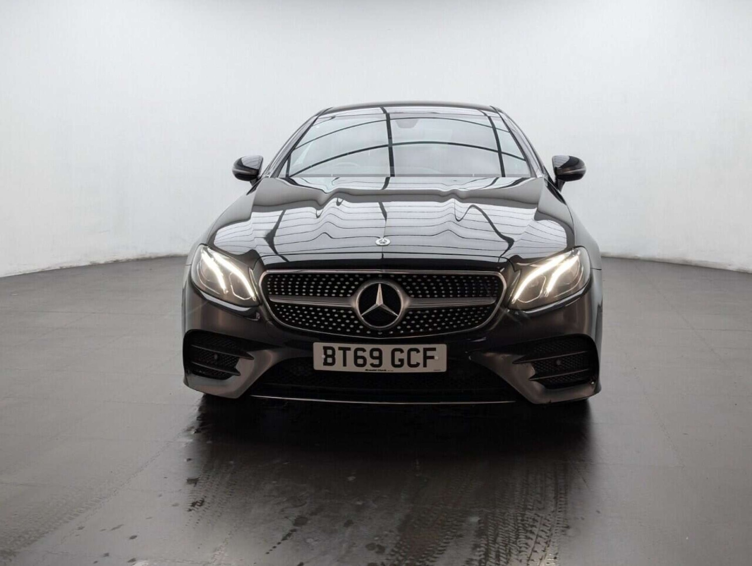 Used Mercedes-Benz E Class 2019 for sale - 77713659: Photo 3