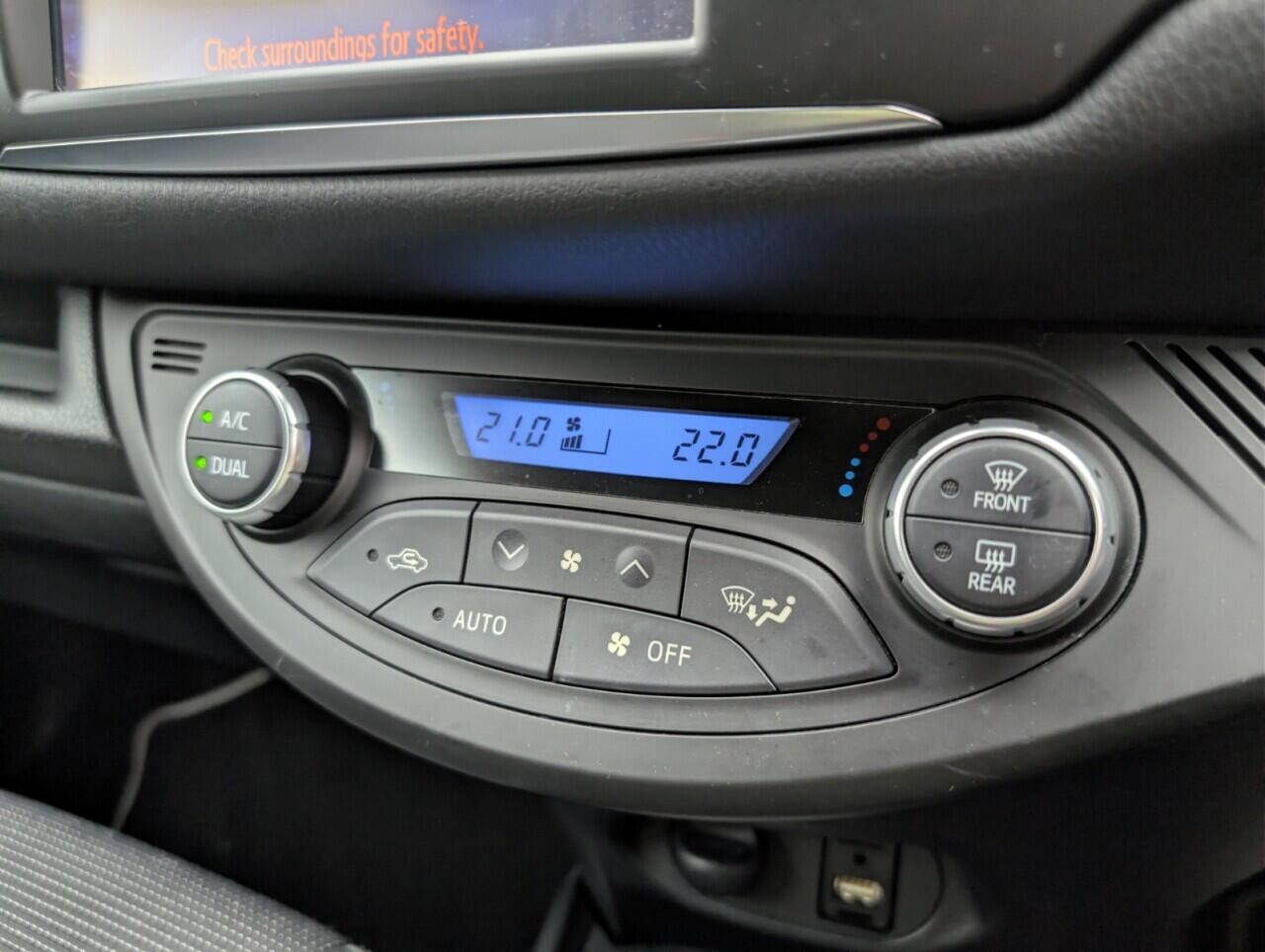 Used Toyota Yaris 2017 for sale - 77144014: Photo 15