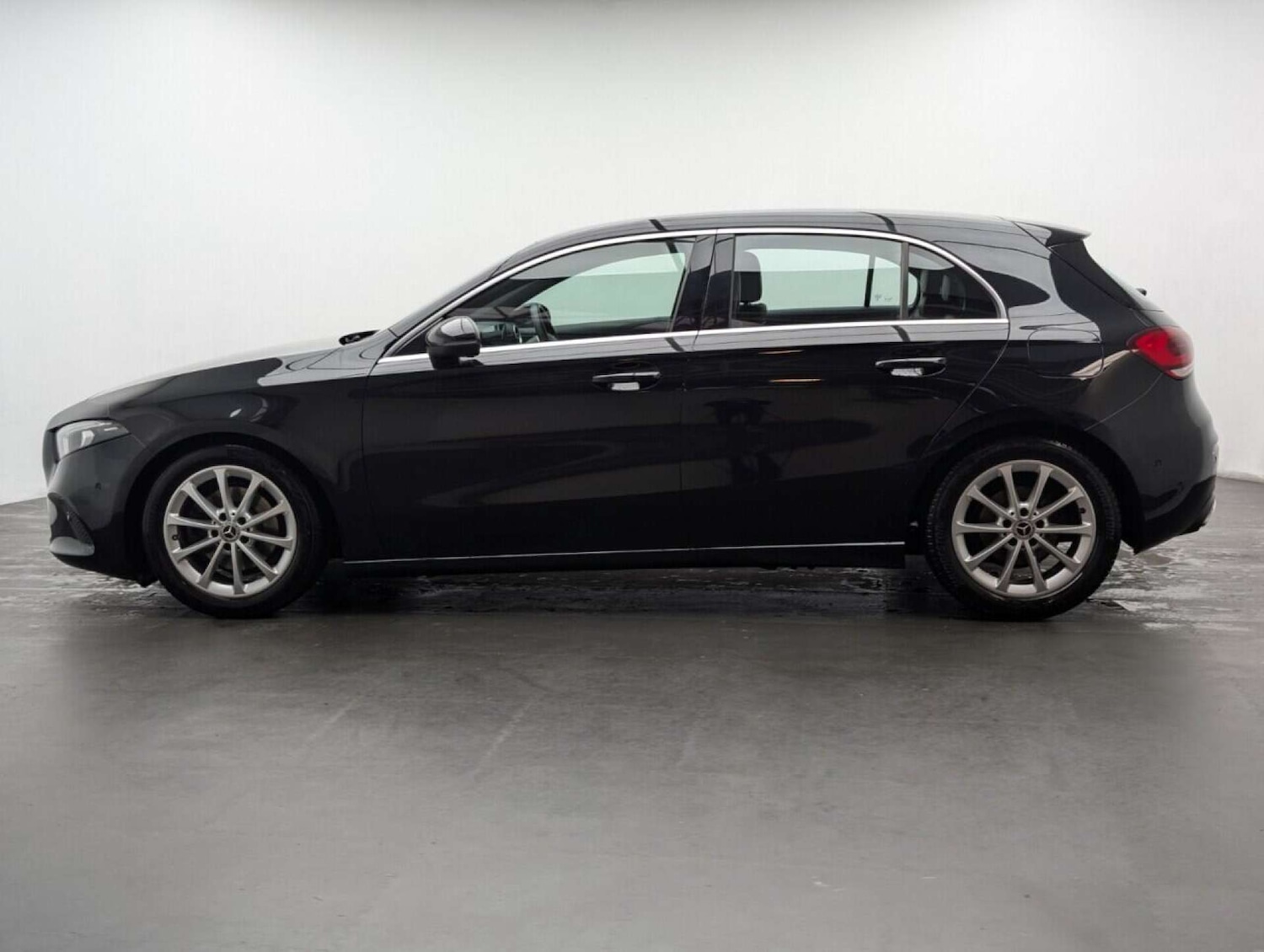 Used Mercedes-Benz A-Class 2018 for sale - 77714268: Photo 17