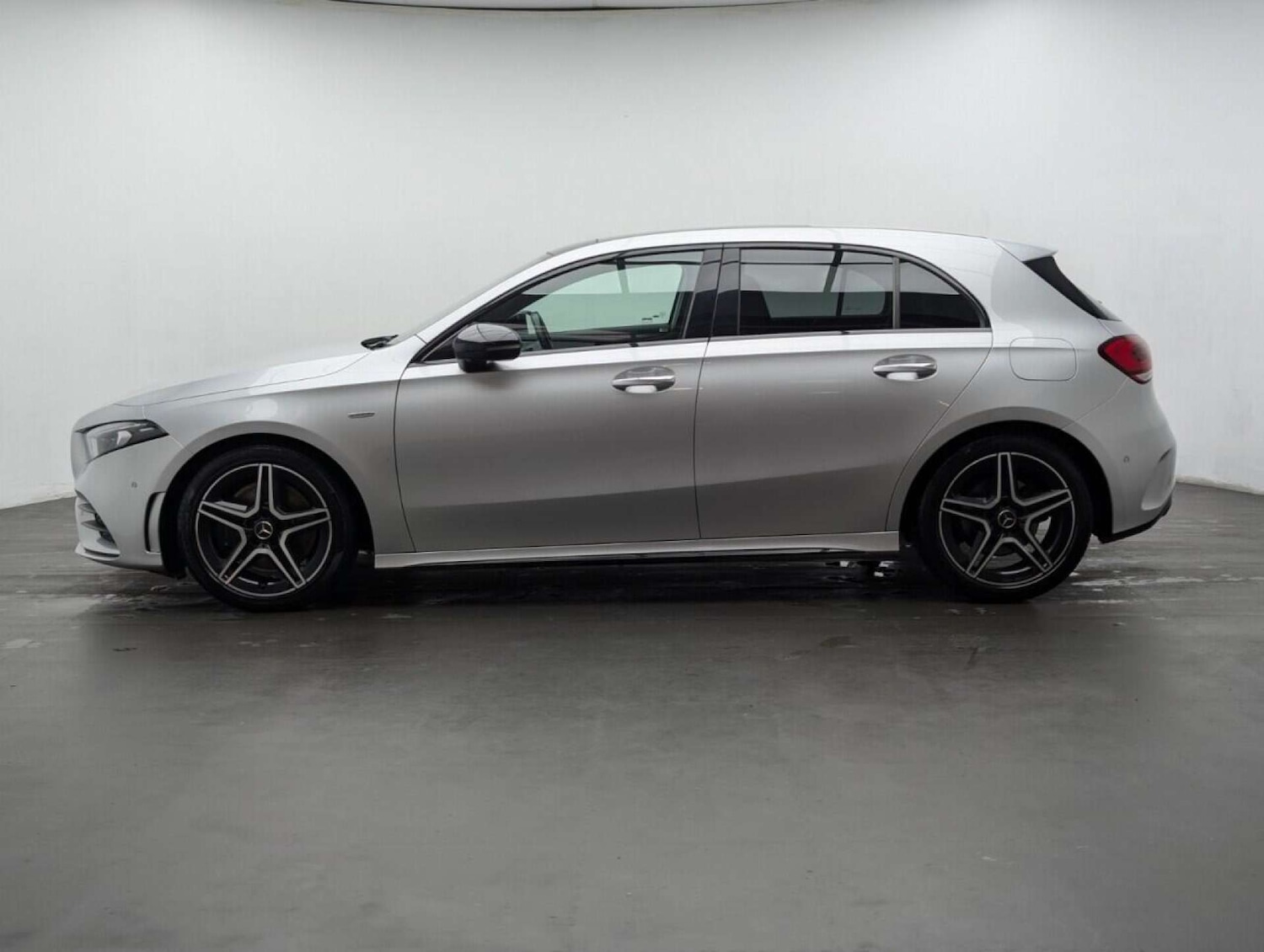 Used Mercedes-Benz A-Class 2021 for sale - 77836441: Photo 5