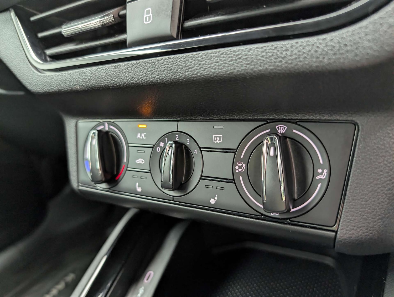 Used Skoda Kamiq 2020 for sale - 77988283: Photo 29