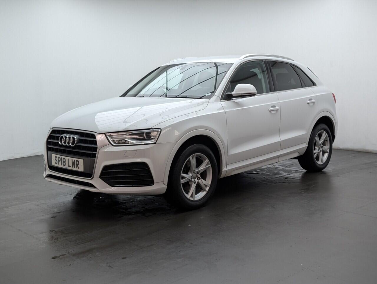Used Audi Q3 2018 for sale - 76423056: Photo 4