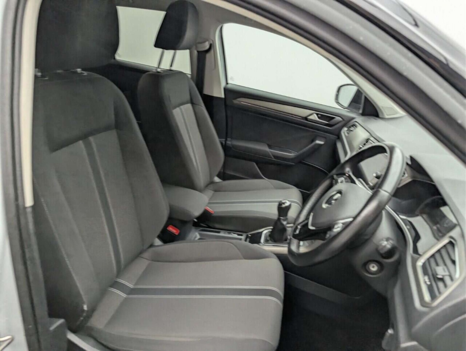 Used Volkswagen T-Roc 2020 for sale - 77762275: Photo 12