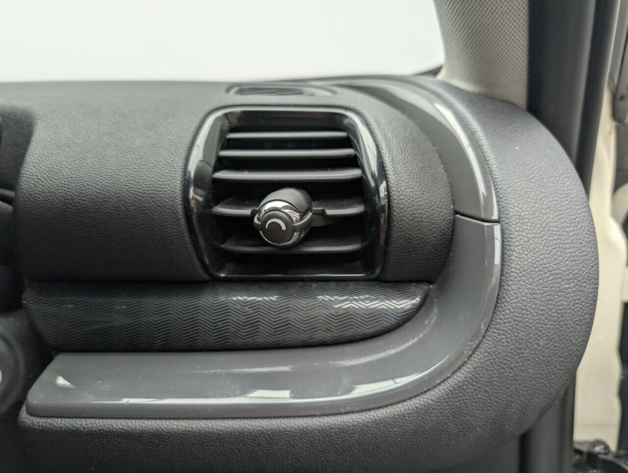 Used MINI Clubman 2018 for sale - 76423889: Photo 20