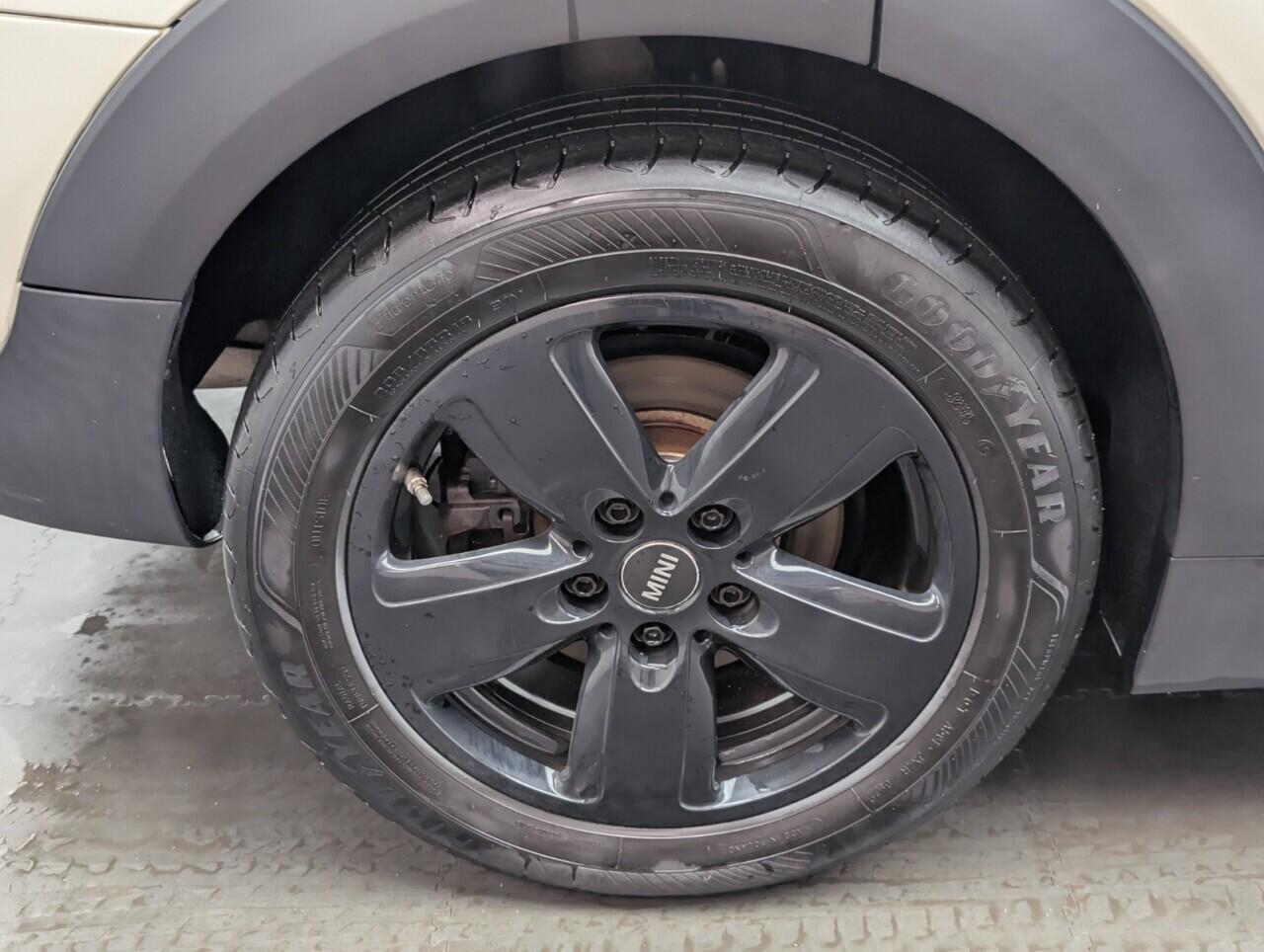 Used MINI Clubman 2018 for sale - 76423889: Photo 9