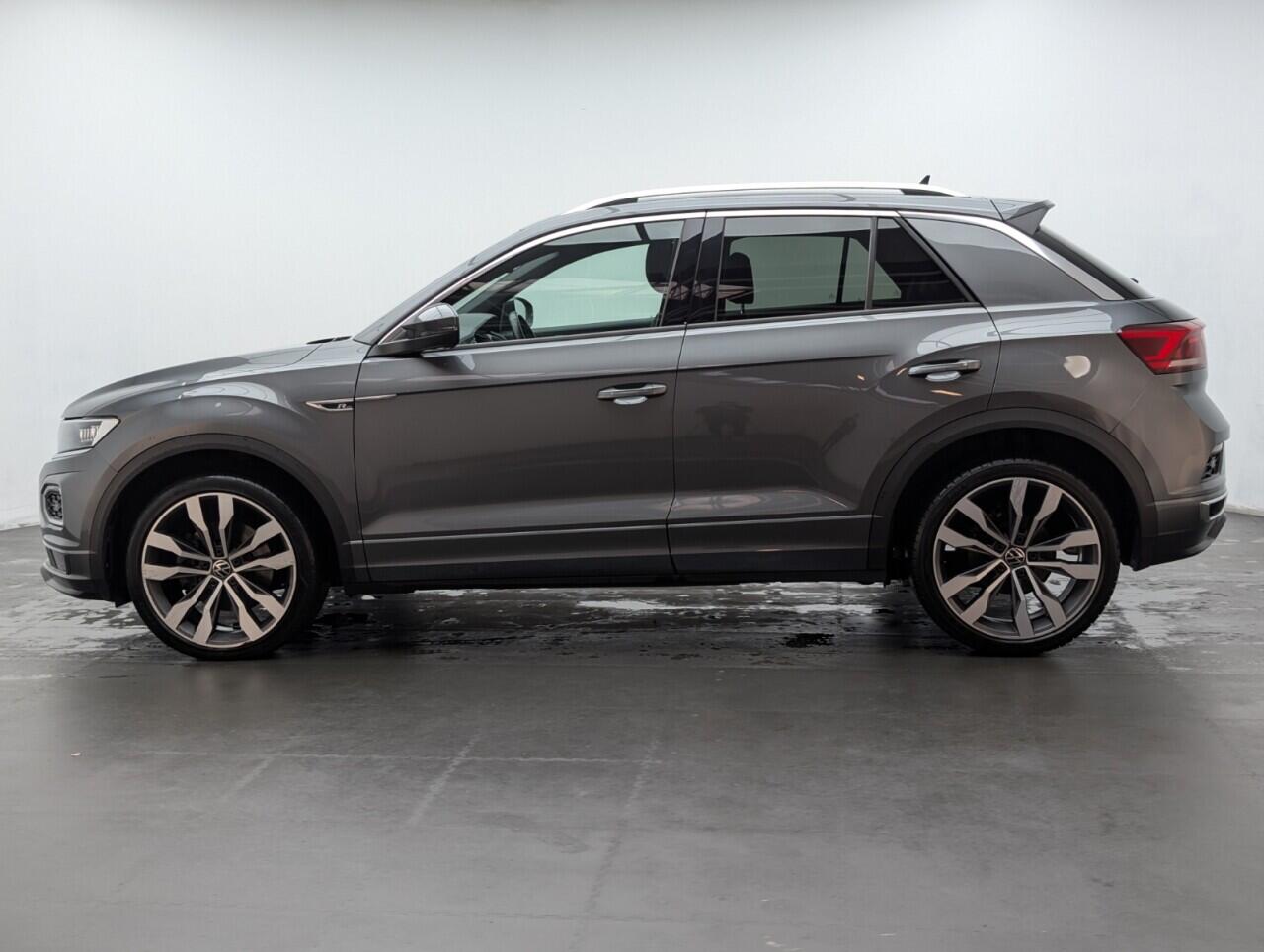 Used Volkswagen T-Roc 2021 for sale - 76735217: Photo 17