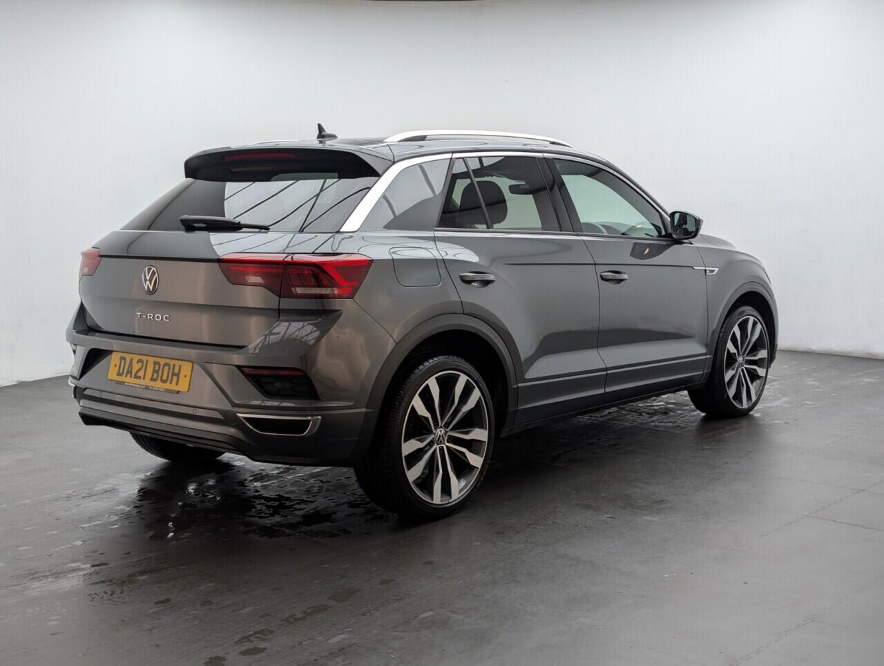 Used Volkswagen T-Roc 2021 for sale - 76735217: Photo 20