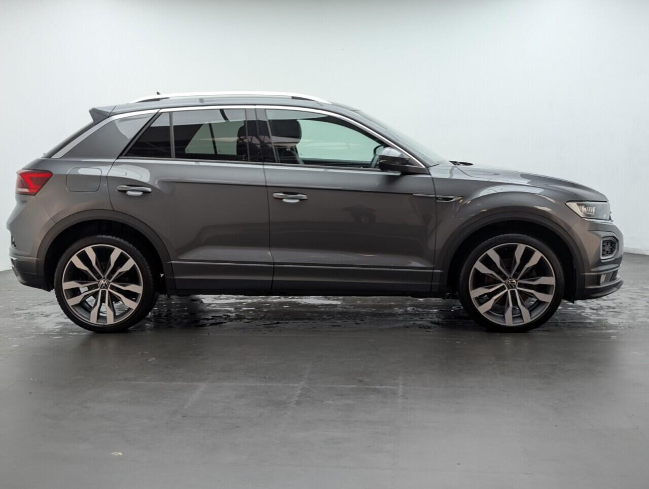 Used Volkswagen T-Roc 2021 for sale - 76735217: Photo 21
