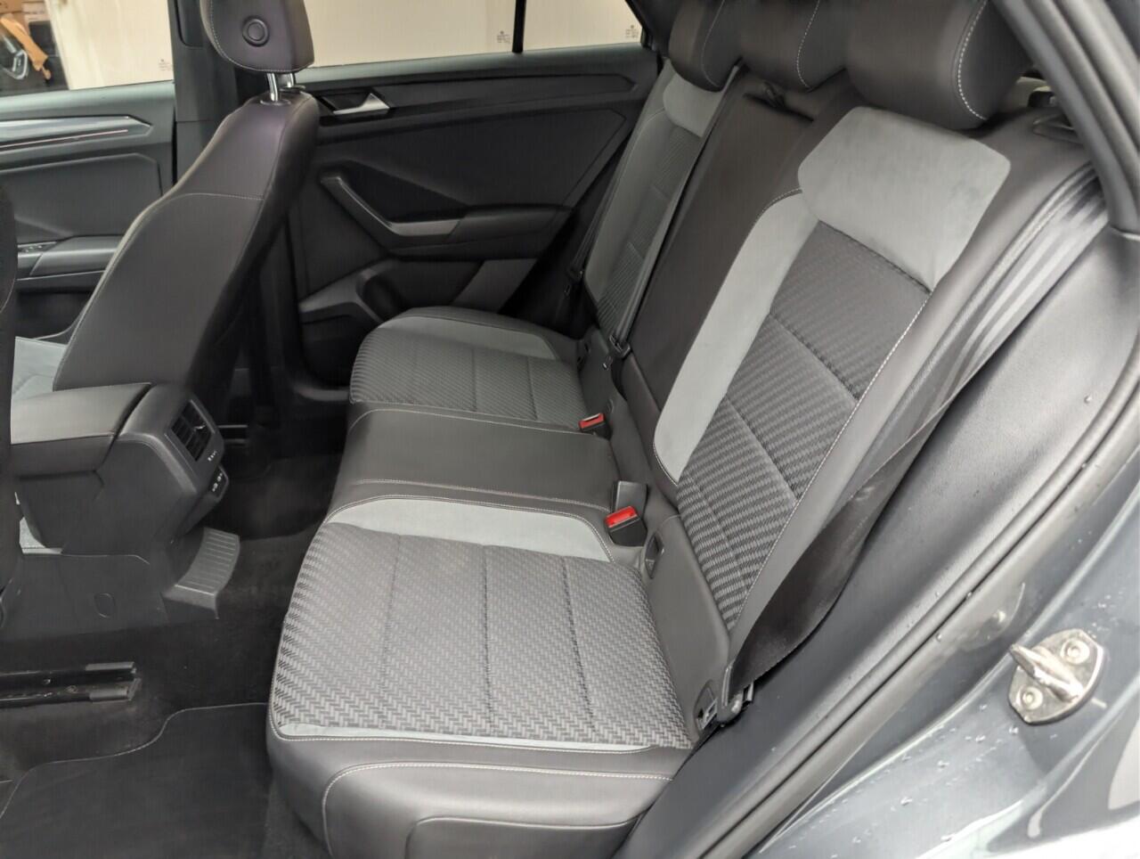 Used Volkswagen T-Roc 2021 for sale - 76735217: Photo 39