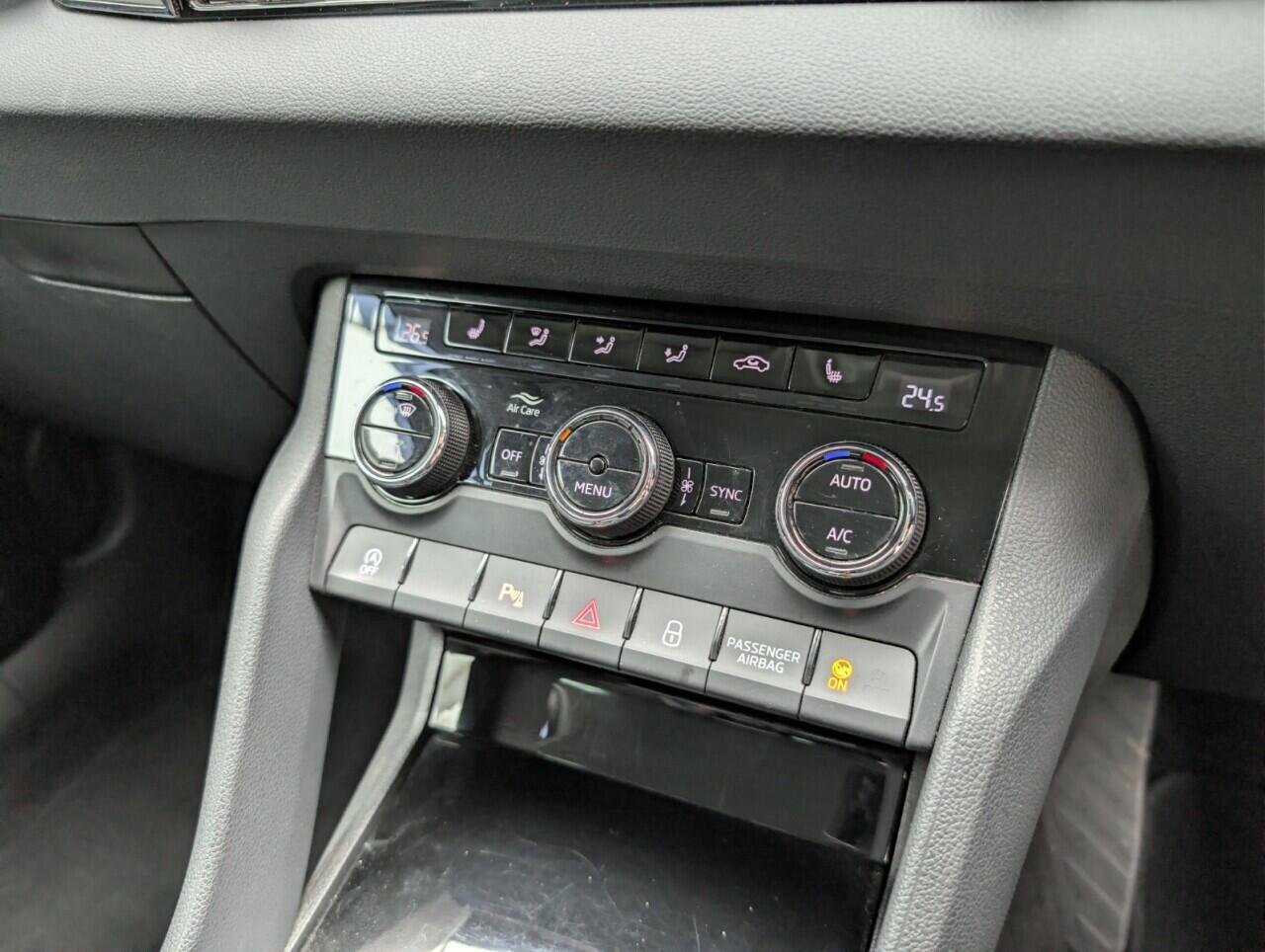 Used Skoda Karoq 2019 for sale - 76472587: Photo 16