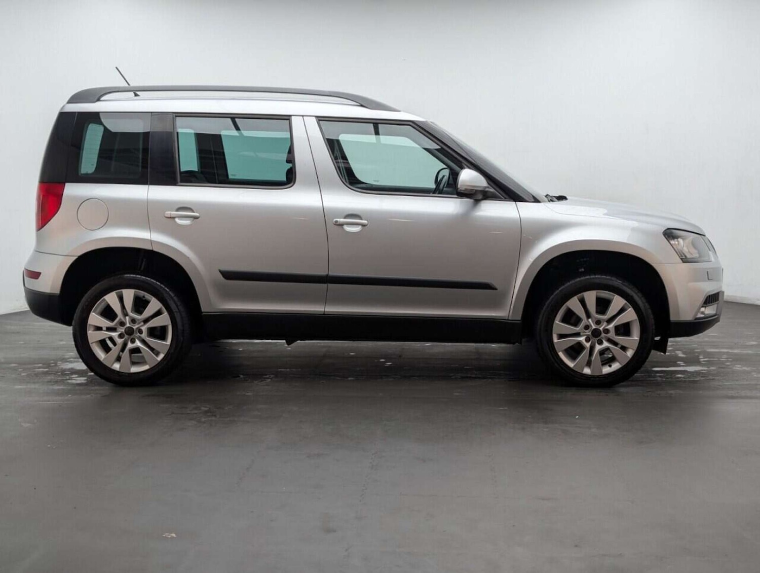 Used Skoda Yeti 2016 for sale - 77713299: Photo 9