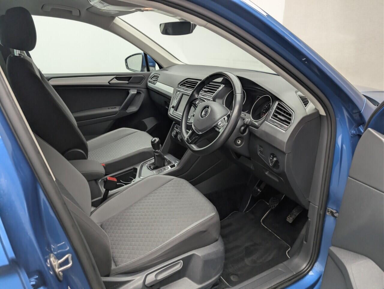 Used Volkswagen Tiguan 2016 for sale - 77537482: Photo 11