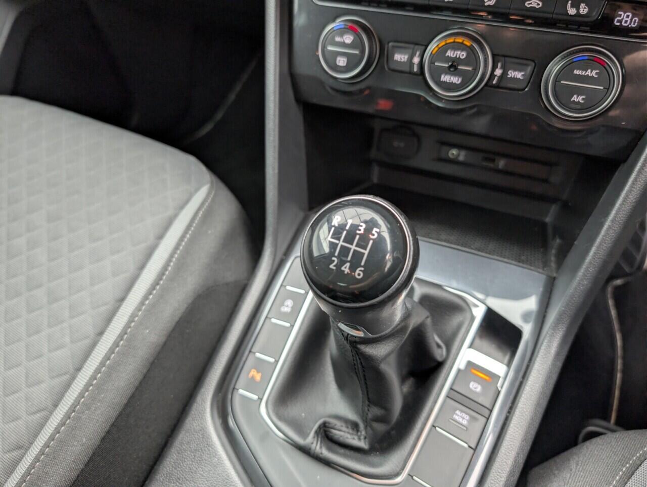 Used Volkswagen Tiguan 2016 for sale - 77537482: Photo 17