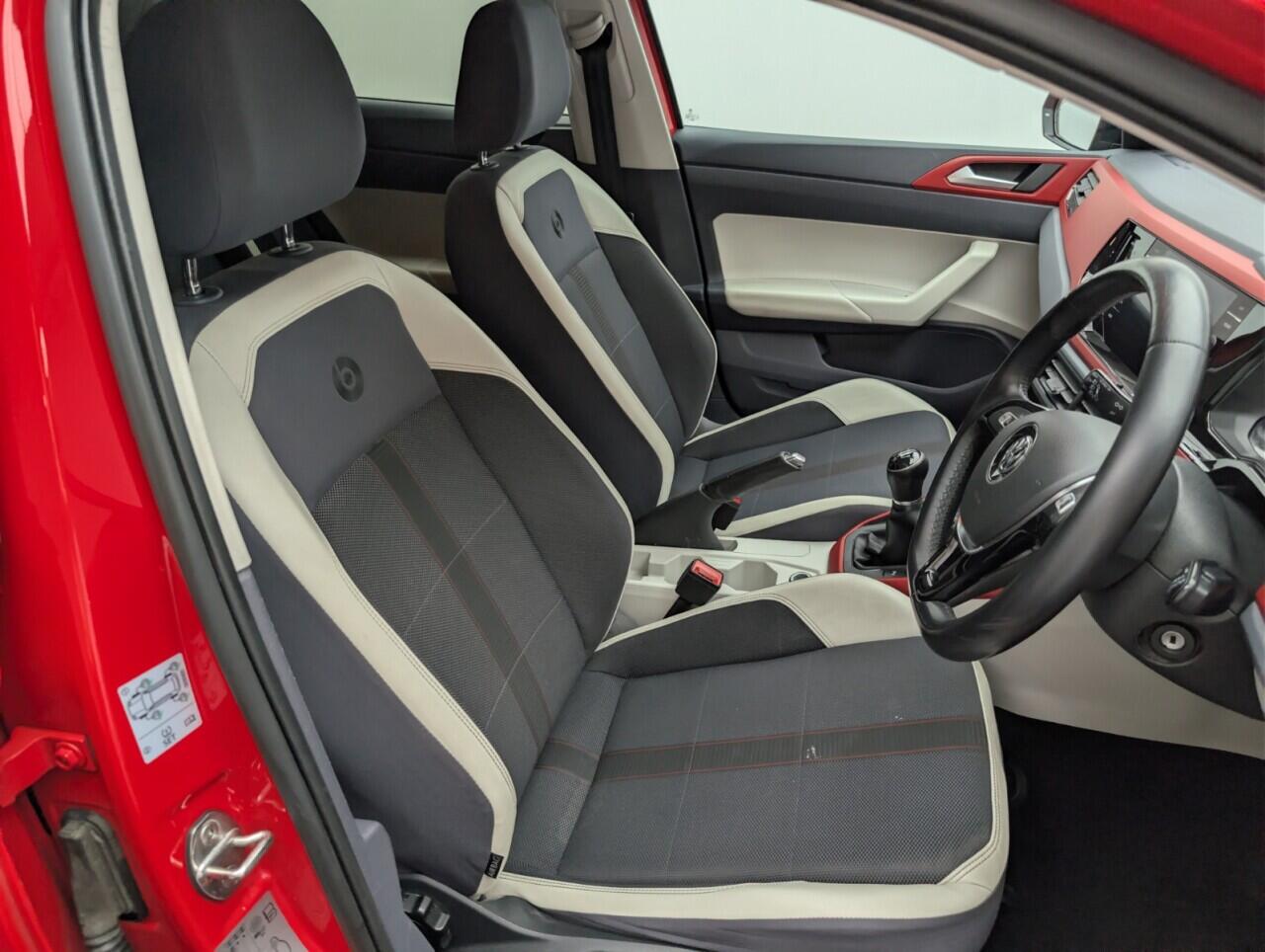 Used Volkswagen Polo 2019 for sale - 76942583: Photo 12