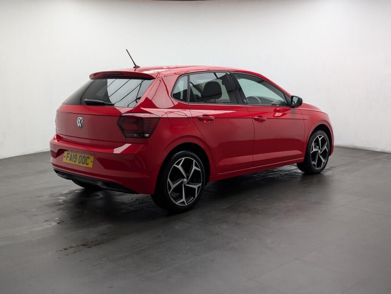 Used Volkswagen Polo 2019 for sale - 76942583: Photo 8