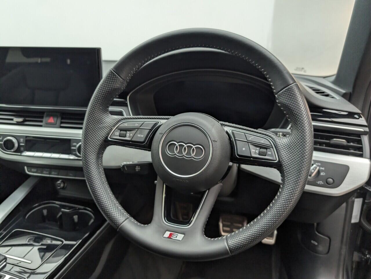 Used Audi A4 2020 for sale - 76561646: Photo 24