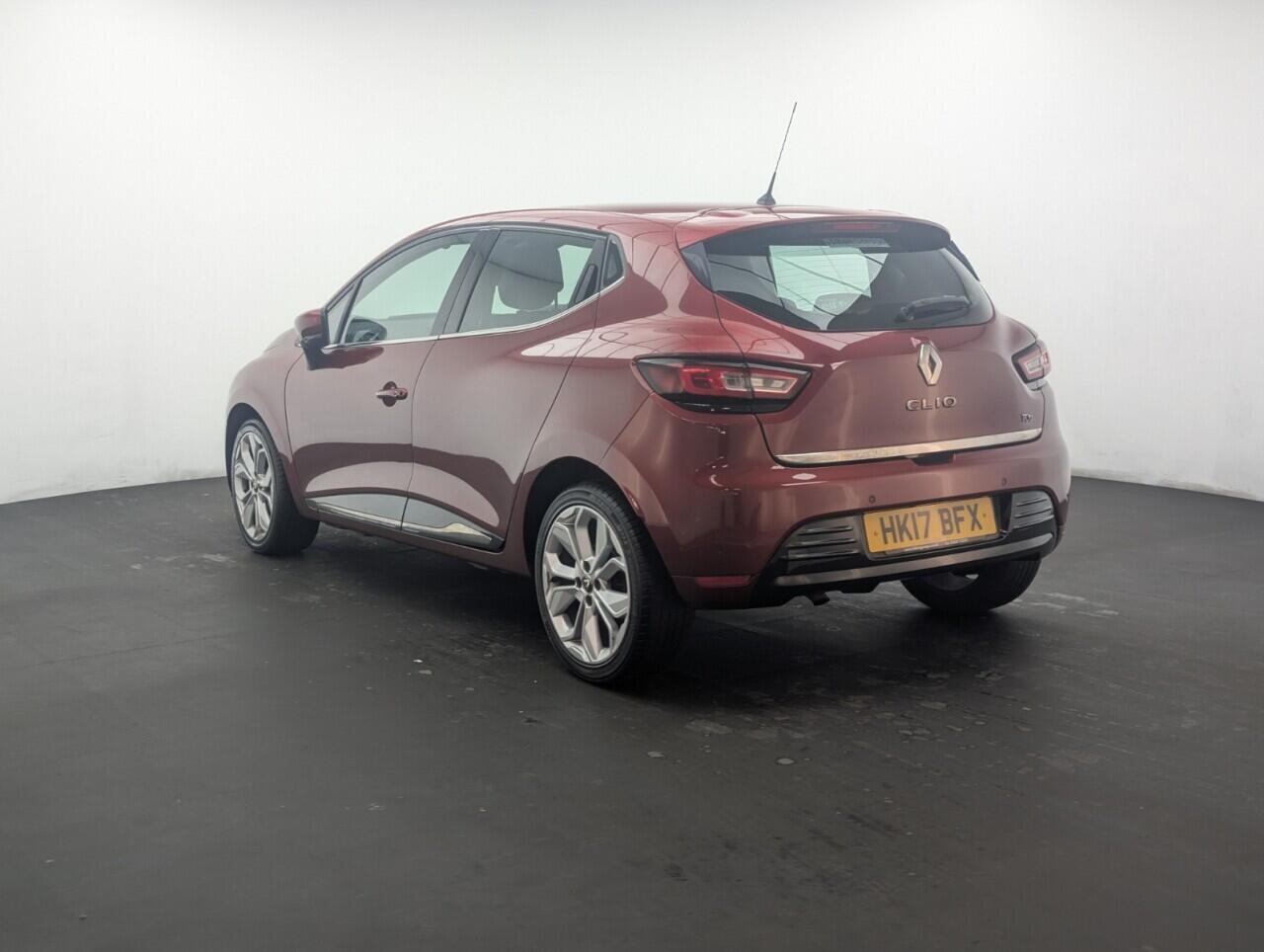 Used Renault Clio 2017 for sale - 76425605: Photo 6