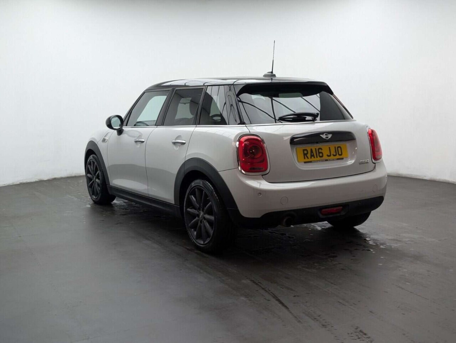 Used MINI Hatch 2016 for sale - 77713174: Photo 6